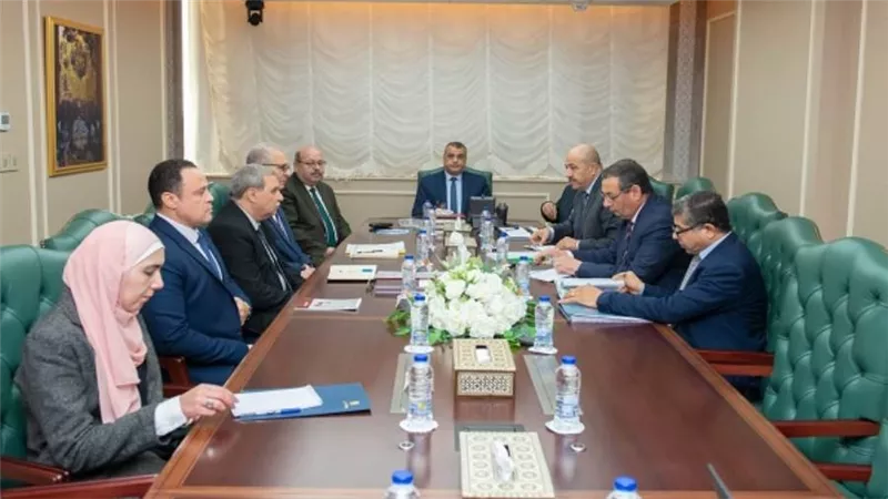 وزير الإنتاج الحربي يتابع آخر مستجدات المشروعات الجاري تنفيذها ومناقشة رؤى التطوير