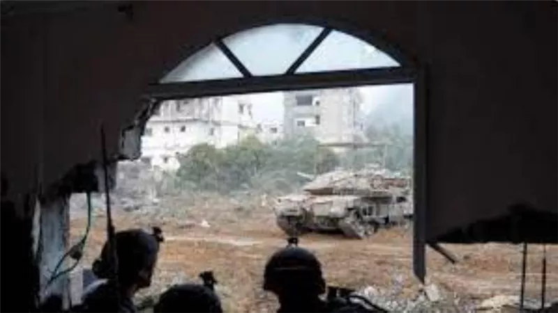 مقـ.تل رهينة إسرائيلية جديدة في غزة.. تفاصيل