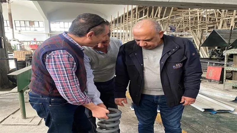 وزير قطاع الأعمال العام: إنتاج أنواع جديدة من اليايات لسد احتياجات السوق وتشغيل خط تيل الفرامل (صور)
