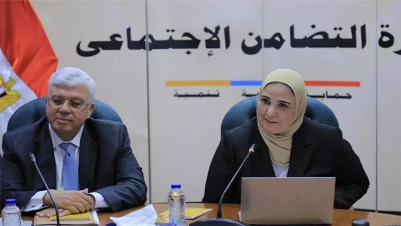 وزيرا التعليم العالي والتضامن يجتمعان لبحث سبل تعزيز التعاون بشأن الاستثمار في شباب الجامعات (صور)