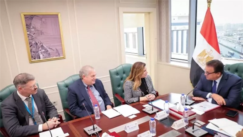وزير الصحة يستقبل ممثل المفوضية السامية للأمم المتحدة لشئون اللاجئين لبحث سبل التعاون المشترك (صور)