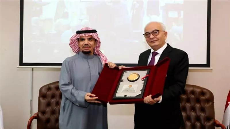 وزير التعليم يوقع اتفاقية مع مركز اليونسكو الإقليمي للجودة والتميز في التعليم لتعزيز التعاون (صور)