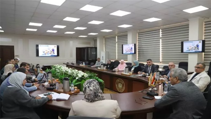 العمل تستعد لإطلاق 