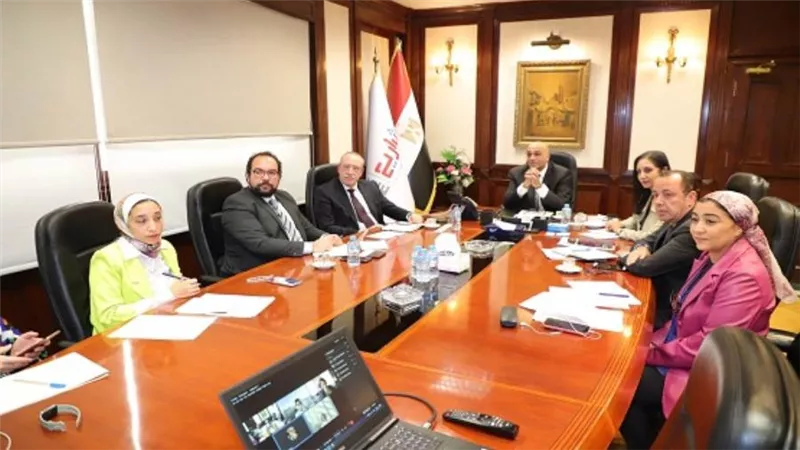 باسل رحمي: تعاون فعال مع بنك الإعمار الألماني للمساهمة في تحقيق الأهداف التنموية بمصر (صور)
