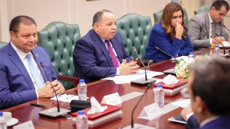 وزير الصحة يترأس اجتماع الجنة التنسيقية لمنظومة التأمين الصحي الشامل (صور) 