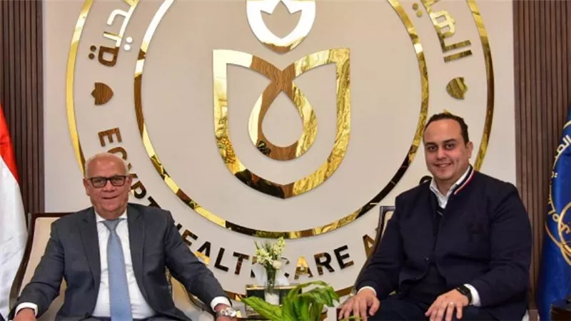 رئيس هيئة الرعاية الصحية يلتقي محافظ بورسعيد لمتابعة مؤشرات منظومة التأمين الصحي الشامل بالمحافظة