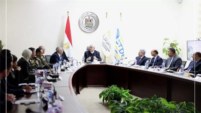 وزير التعليم العالي يشهد إطلاق المعمل الوطني لأبحاث الأمراض المعدية (صور)