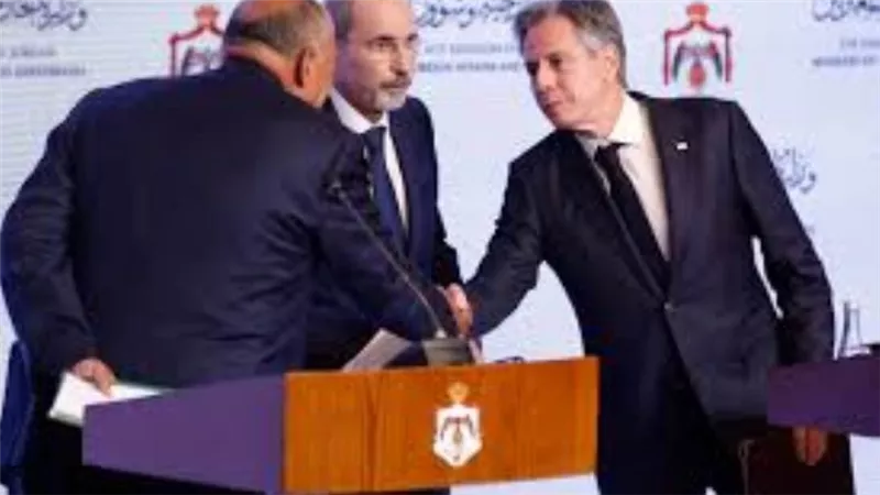 أمير قطر لـ«بلينكن»: يجب وقف إطلاق النار في غزة بشكل فوري