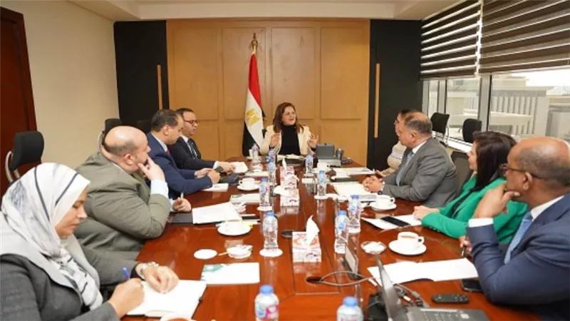 وزيرة التخطيط تتابع الموقف التنفيذي للمشروع القومي لتنمية الأسرة المصرية