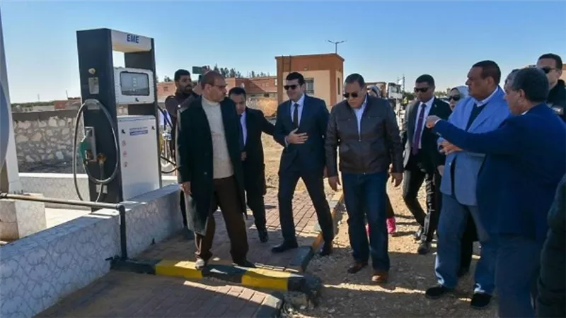 وزير التنمية المحلية ومحافظ الشرقية يفتتحان المدفن الصحي الآمن ببلبيس (صور)