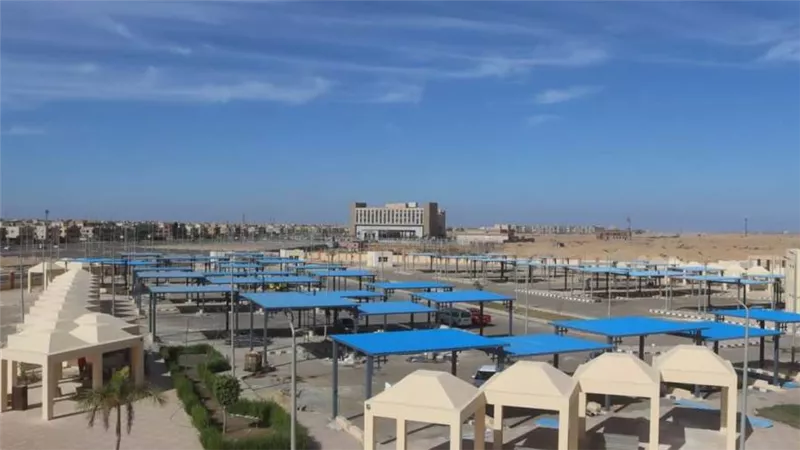 وزير الإسكان يُتابع موقف وحدات 