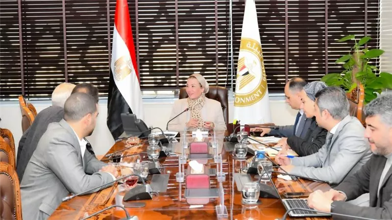 وزيرة البيئة تستكمل لقاءاتها لدعم الاستثمار البيئي بالمحميات الطبيعية