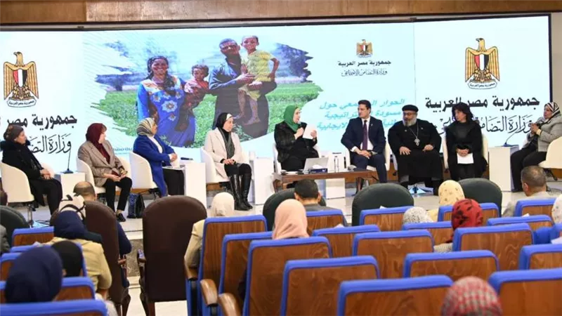 وزيرة التضامن: سنطلق منهجا جديدا للحضانات يعتمد على التنشئة (صور)