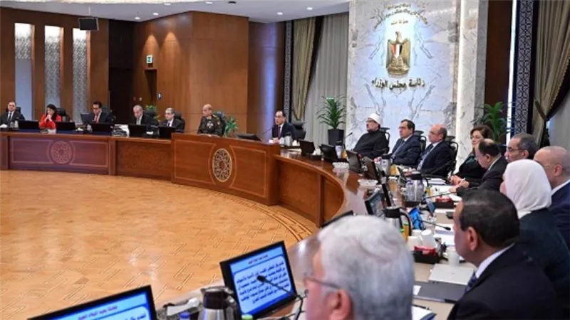 رئيس الوزراء يوجه أخلص التهاني لجميع المواطنين الأقباط بمناسبة قرب حلول عيد الميلاد المجيد (صور)
