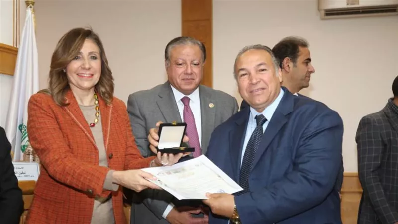 وزيرة الثقافة المصرية ونظيرها اليمني يشهدان ختام الورشة التدريبية لإعداد قوائم الحصر للتراث