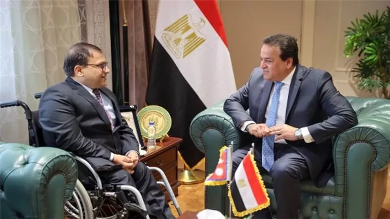 وزير الصحة يستقبل سفير نيبال لدى مصر لمناقشة سبل التعاون المشترك (صور)