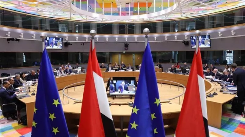 وزيرة التعاون الدولي والمفوض الأوروبي لسياسات الجوار والتوسيع يؤكدان عمق العلاقات المصرية الأوروبية 