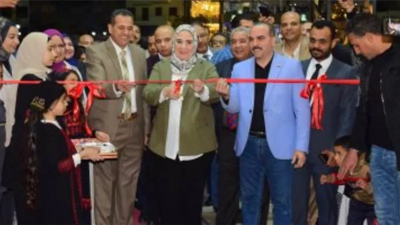 القباج تفتتح معرض «ديارنا» للحرف اليدوية والتراثية بمحافظة الأقصر