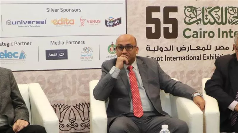 مناقشة  «رجال عاشوا ألف عام» في معرض القاهرة للكتاب 