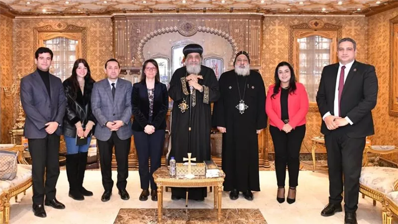 البابا تواضروس يستعرض تاريخ الكنيسة القبطية الأرثوذكسية لأساتذة جامعة كارولي المجرية