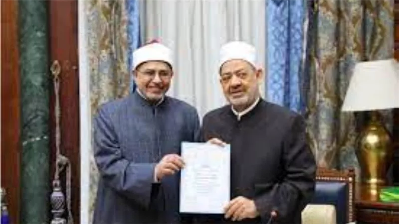 رئيس جامعة الأزهر: الإمام الأكبر يرعى 60 ألف طالب من الوافدين
