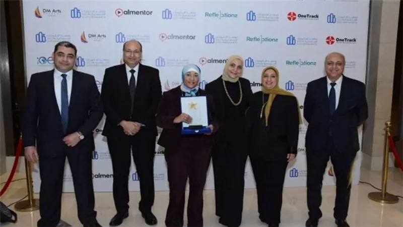 فوز «المالية» و«الضرائب» بجائزة «أفضل منصة» و«أفضل محتوى إبداعي» من معهد الحكومات الاجتماعية بأبوظبي (صور)