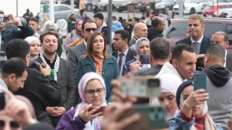 وزيرة الثقافة تفتتح فعاليات 