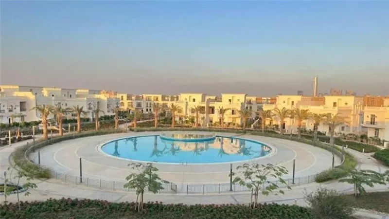 وزير الإسكان: إقبال كبير على حجز الوحدات السكنية بجاردن سيتي الجديدة (صور)