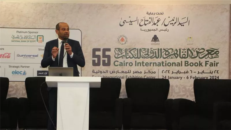 اقتصاديون من معرض الكتاب: الاستثمار فى البورصة آمن وعلينا دعمها لتحقيق التنمية