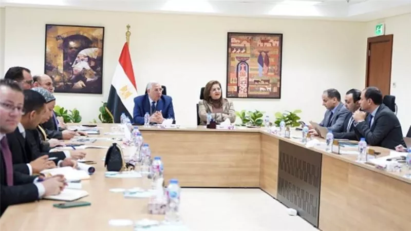 وزيرا التخطيط والزراعة يتابعان الموقف التنفيذي لبرنامج الإصلاحات الهيكلية في قطاع الزراعة