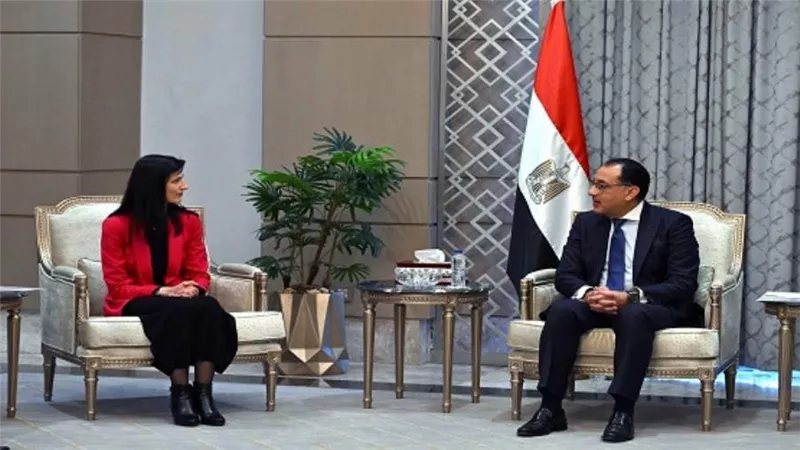 مدبولي يلتقي نائبة رئيس الوزراء وزيرة خارجية بلغاريا (صور)