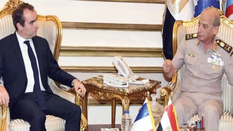 وزير الدفاع ونظيره البلغاري يبحثان تداعيات الأوضاع بالمنطقة وانعكاسها على الشرق الأوسط