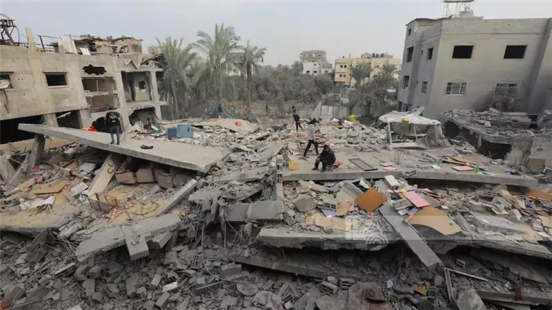 استشهاد 42 فلسطينيا في استهداف الاحتلال لمنازل ومركبات بـ«رفح» جنوب غزة