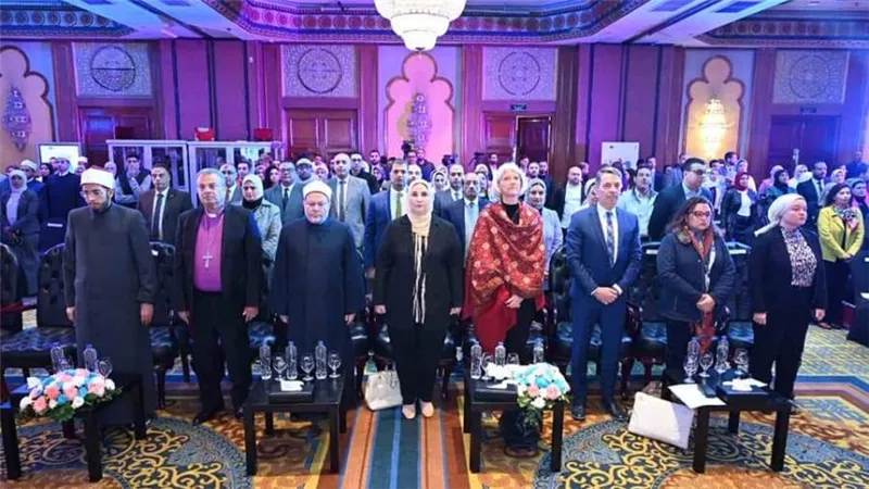 القباج تطلق الدليل التدريبي الخاص بمبادرة المشروع القومي للحفاظ على كيان الأسرة المصرية 