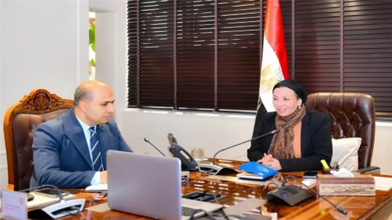 وزيرة البيئة تبحث مع شركة بيئة الإماراتية لإعادة التدوير والاستدامة فرص التعاون الواعدة في الاستثمار بالمخلفات 