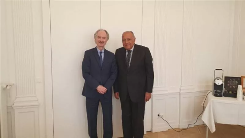  وزير الخارجية يجتمع مع المبعوث الأممي الخاص إلى سوريا (صور)