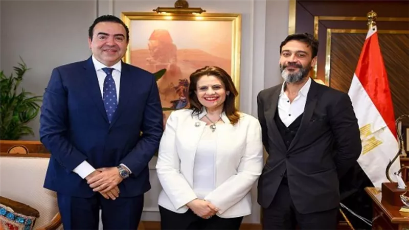 وزيرة الهجرة تتابع مع «دوس ويونس» إجراءات تأسيس الشركة الاستثمارية للمصريين بالخارج (صور)