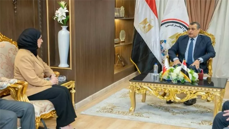 وزير الدولة للإنتاج الحربي يستقبل سفيرة مملكة البحرين بمصر لبحث سبل التعاون المشترك (صور)