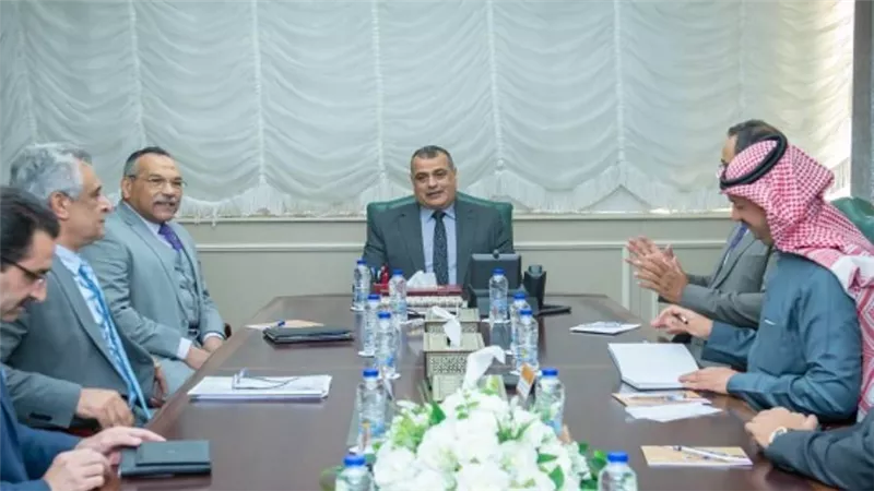 وزير الدولة للإنتاج الحربي يستقبل ممثلي الشركة الكيميائية السعودية لبحث إمكانية التعاون المشترك