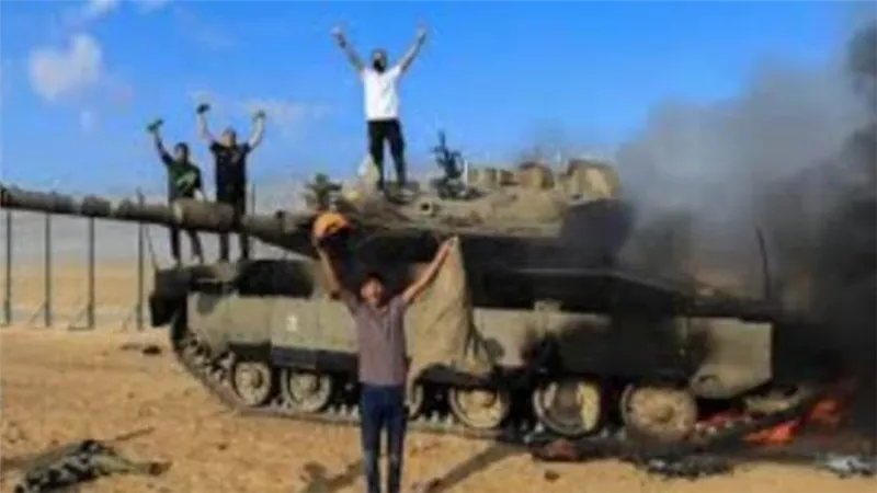 بالقذائف.. فصائل فلسطينية: استهدفنا آليتين عسكريتين إسرائيليتين جنوبي قطاع غزة