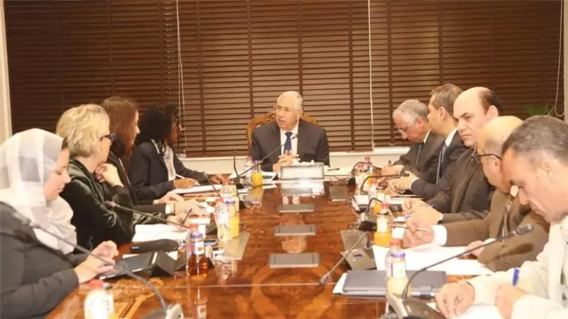 وزير الزراعة يبحث مع  المدير الإقليمي للتنمية المستدامة بالبنك الدولي المشروعات المشتركة والتعاون المستقبلي