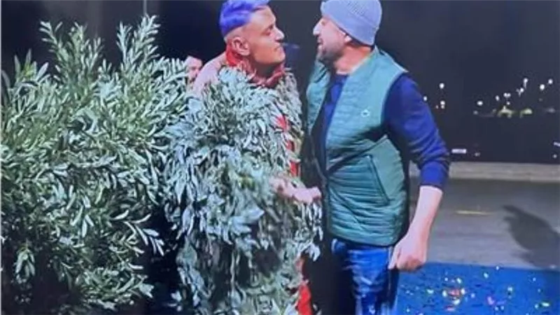 أحمد السقا وباسم سمرة ضيفا الحلقة الأولى من برنامج رامز جاب من الآخر