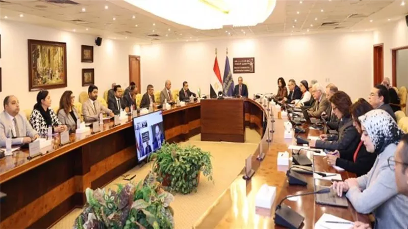 مذكرة تفاهم بين معهد تكنولوجيا المعلومات والمعهد الوطني للإلكترونيات وتكنولوجيا المعلومات الهندي (صور)