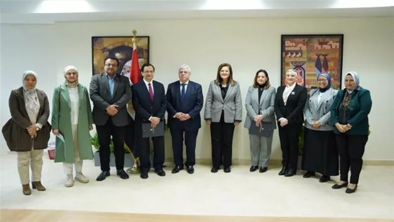 وزيرا التخطيط والتعليم العالي يشهدان مراسم توقيع اتفاقية تعاون بين المعهد القومي للحوكمة وصندوق رعاية المبتكرين (صور)
