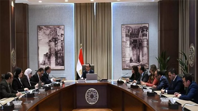 رئيس الوزراء يتابع الإجراءات التنفيذية للاستراتيجية الوطنية للصناعة وتحسين التجارة (صور)