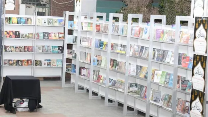 هيئة الكتاب تطلق فعالياتها الرمضانية بإتاحة إصدارات مخفضة في منفذ المعرض الدائم