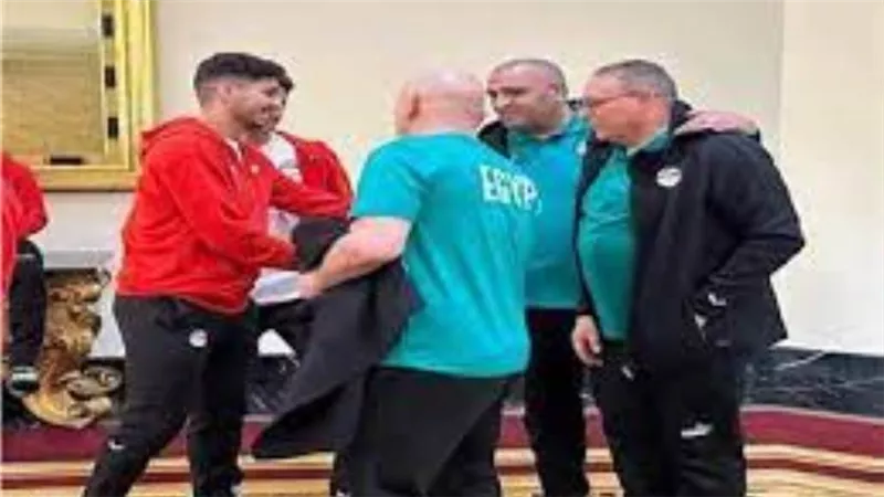 انضمام حمدي فتحي ومحمد شريف لمعسكر منتخب مصر