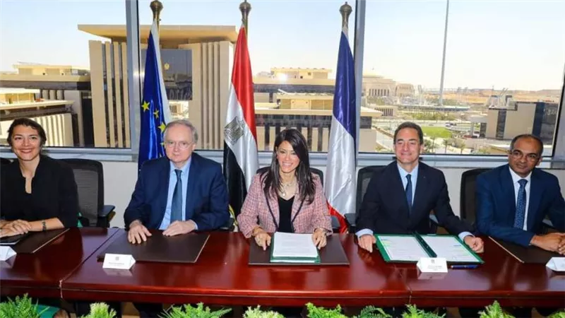 التعاون الدولي والوكالة الفرنسية للتنمية والاتحاد الأوروبي يوقعون اتفاق تمويل المرحلة الثالثة لاستكمال مشروع محطة معالجة مياه الجبل الأصفر 