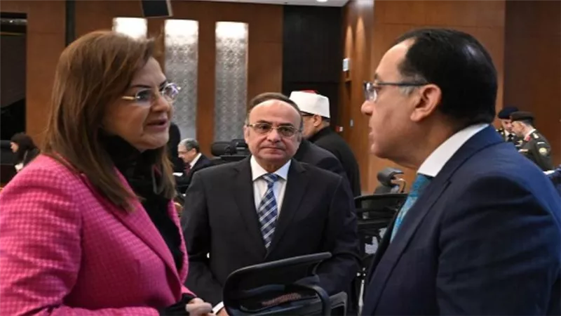 الوزراء يُوافق على خطة التنمية الاقتصادية والاجتماعية للعام المالي 2024-2025 (صور)