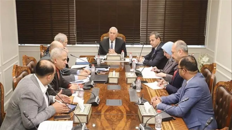 وزير الزراعة يبحث سبل تعزيز صادرات مصر من البطاطس ويشيد بالتعاون والتنسيق بين أجهزة الدولة المعنية 